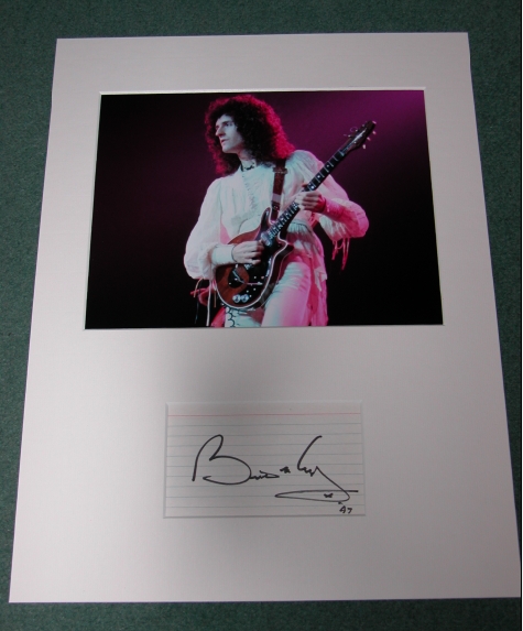QUEEN Brian May Signed Display mount 18 x 12  UACC
